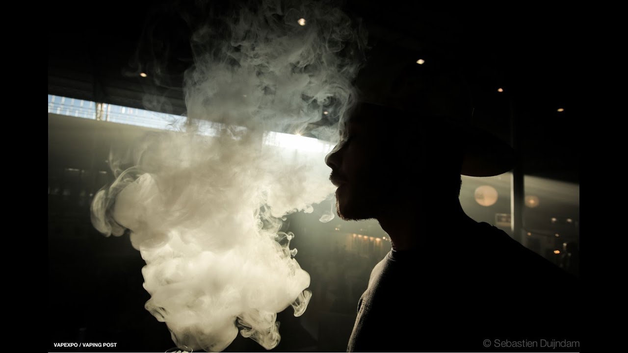 Beyond The Cloud Documentaire Sur La Vape Le Tabac Sebastien Duijndam