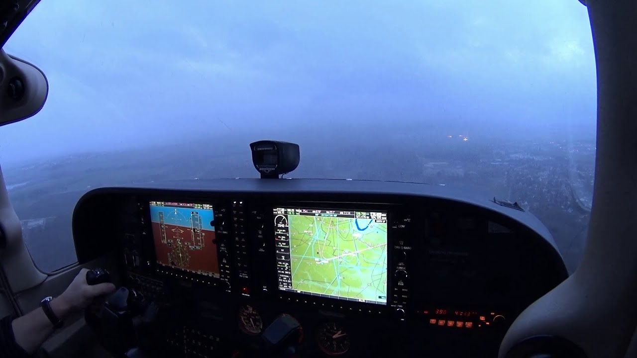 Approche ILS à Toussus en IMC (en temps réel avec ATC)