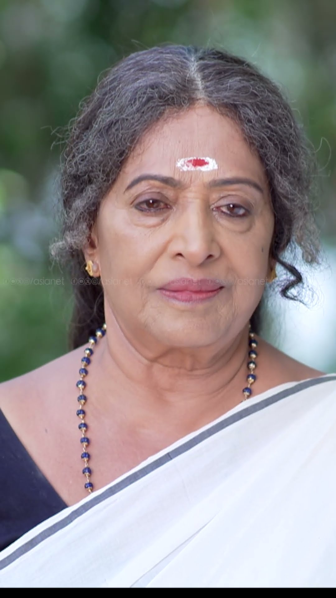 #Malikappuram കഷ്ടകാലം വന്നാൽ പഴുതാരപോലും പാമ്പായി കടിക്കും