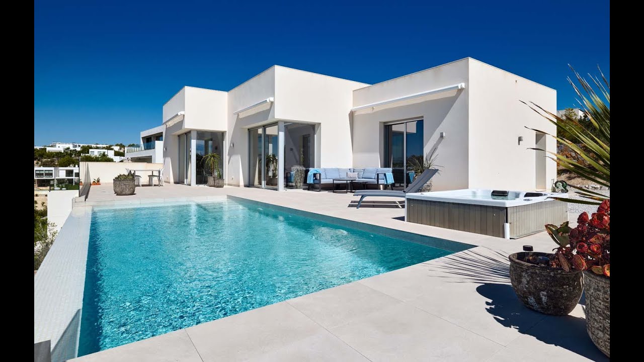 Detached Villa for sale in Las Colinas