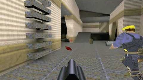 Quake Team Fortress - Marauder vs. Transformers, pt. 2