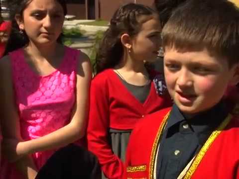 ფოთის მე-4 სკოლის ფლეშმობი დედამიწის კვირეულთან დაკავშირებით 28 04 17