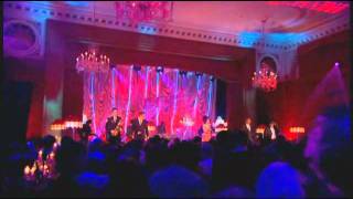 Famous Amy Winehouse - Know you now (live london).wmv Net Worth