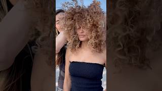Explosive Curls with Gold Highlights using #GuyTang Mydentity