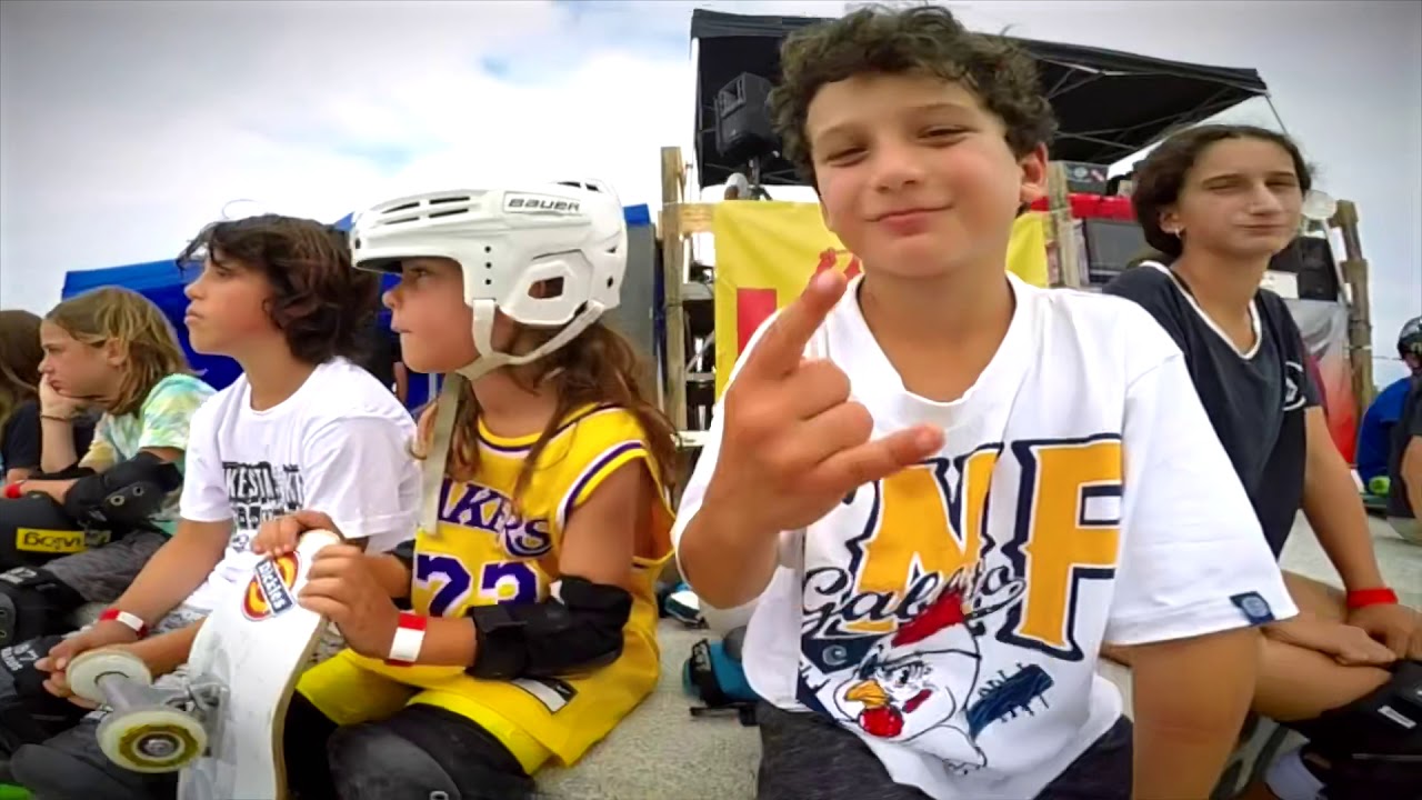 INKESTAS SKATE TXAPELKETA skateboard