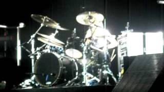 Skillet 14 Drummer Jen Ledgers solo.AVI