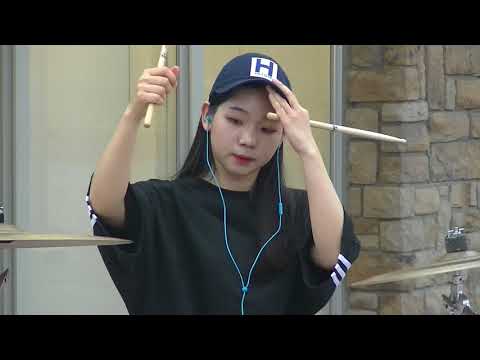 20180624李侑真爵士鼓表演，派对动物，桃园市中坜区华泰名品城