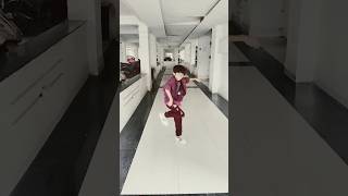 Magic Dance??Neon mode tuzelity shuffle dance music#astronomia #dancelikeyugga#ytshort #dance