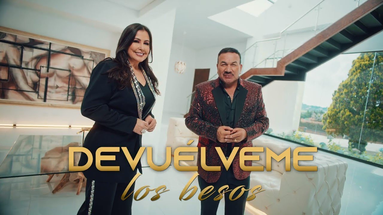 DEVUELVEME LOS BESOS - ARELYS HENAO Y EL CHARRITO NEGRO - VIDEO OFICIAL