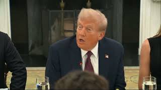 Download Lagu Trump behandelt Zelensky-gesprek, RFK Jr., burgemeestersverkiezingen in New York en banenrapport tijdens diner in het Witte Huis MP3 Download Lagu Trump behandelt Zelensky-gesprek, RFK Jr., burgemeestersverkiezingen in New York en banenrapport tijdens diner in het Witte Huis MP3
