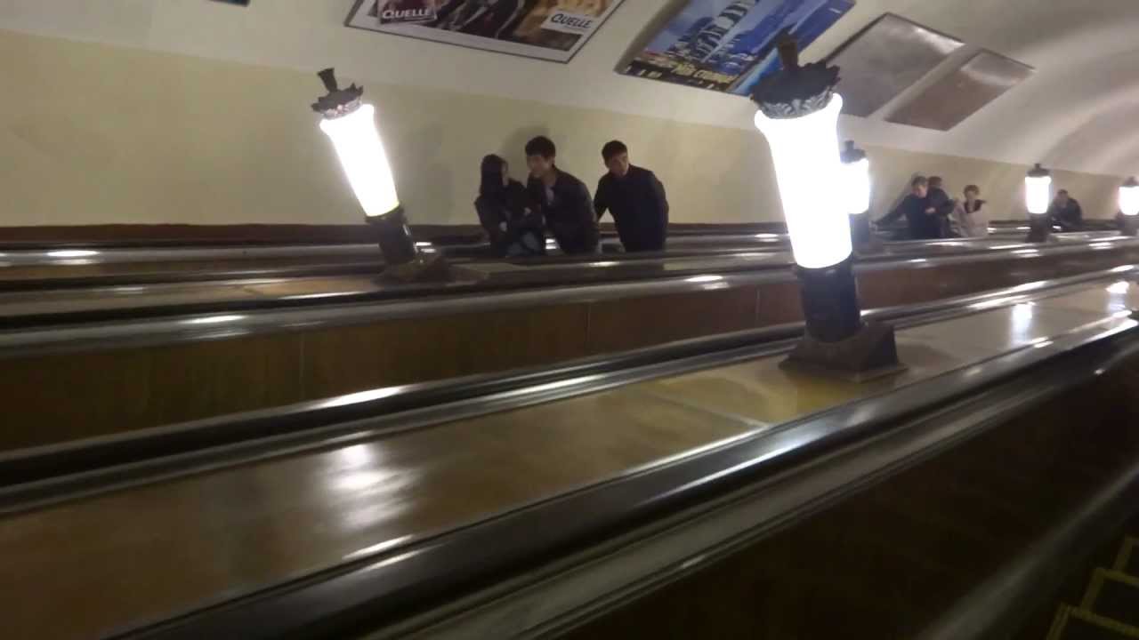Ride on the Moscow, Russia metro