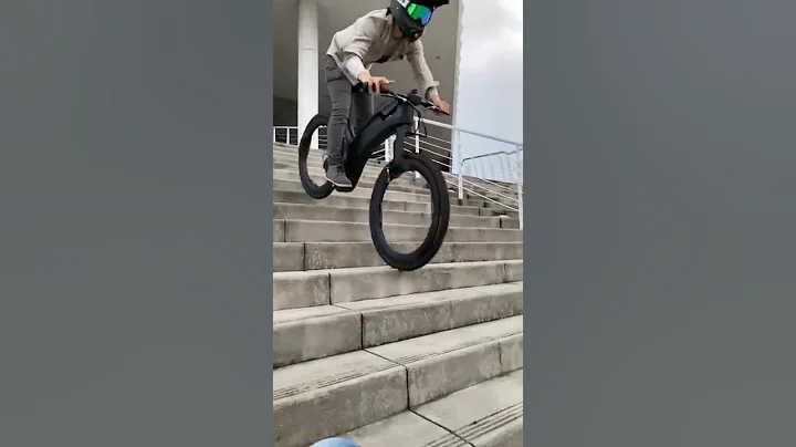 Reevo - stairs attack! - DayDayNews