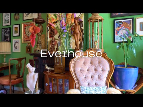 Inside A Costume Maker's Maximalist Living Room Filled With Wonderful Objects (House Decor)