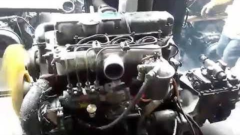 4D30 engine old model from clear point auto parts w/papers