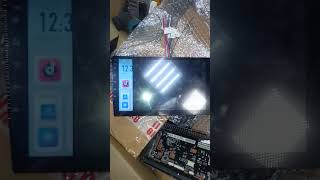 Магнитола pioneer мерцает экран. В чём проблема?