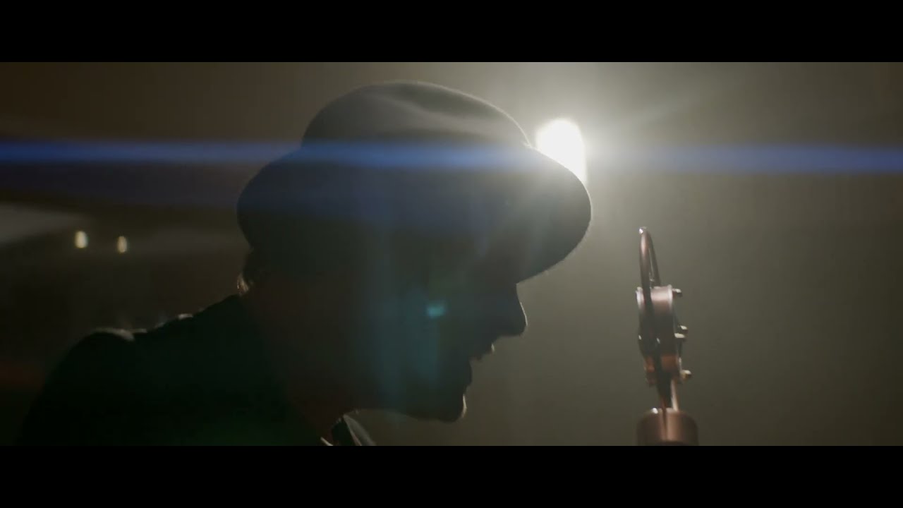 Obejrzyj Painfully missing - Jon Kenzie (Live session) w YouTube Obejrzyj Painfully missing - Jon Kenzie (Live session) w YouTube