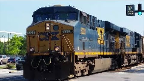 [CSXT]5228 GE ES40DC & 5490 GE ES40DC Leads F707-14 Leads SB Leaving  Milan Yard W/A 1st Gen K5HL