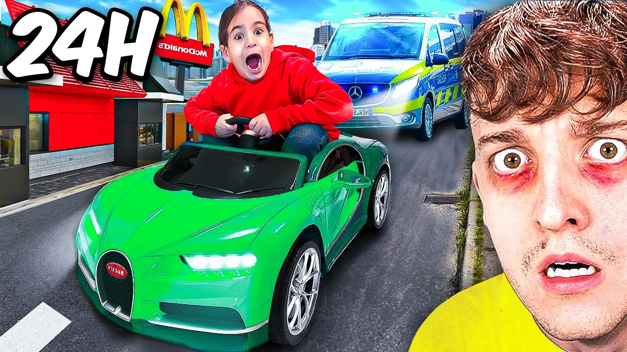 KLEINER JUNGE BAUT UNFALL in MINI AUTO! 😭