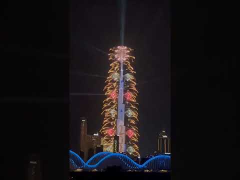 Burj Khalifa New Year 2023 Fire Show  #dubai #burjkhalifa #shorts