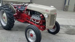 1952 Ford 8N Flathead V8 Startup and Walk around