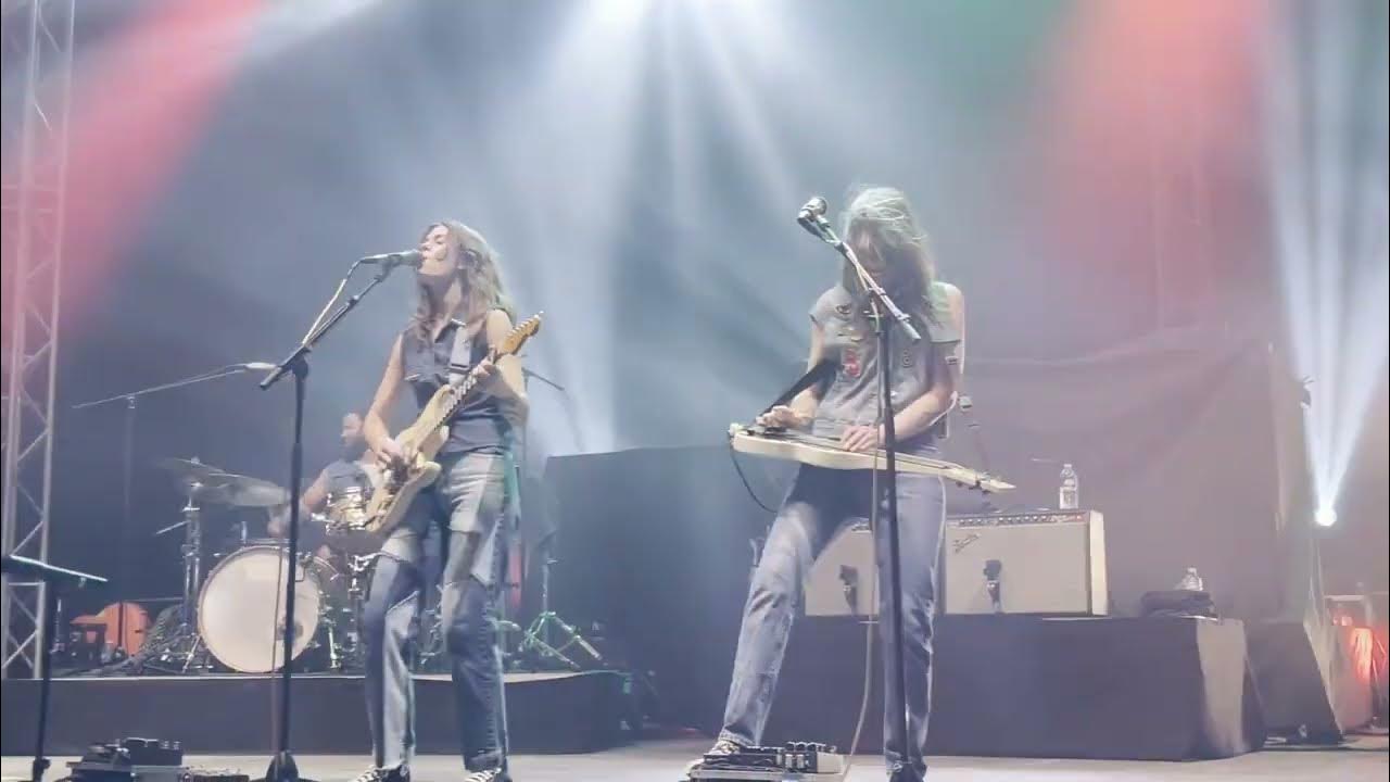 LARKIN POE: Bolt Cutters & The Family Name LARKIN POE: Bolt Cutters & The Family Name