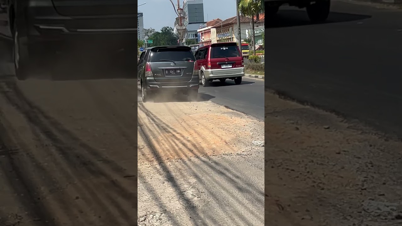 Alhamdulillah Innova G 2011 At 2.0 soldout jawa timur. 