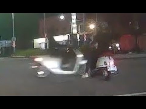 【車禍影片】闖紅燈失敗（2024.08.21 桃園市龜山區萬壽路二段