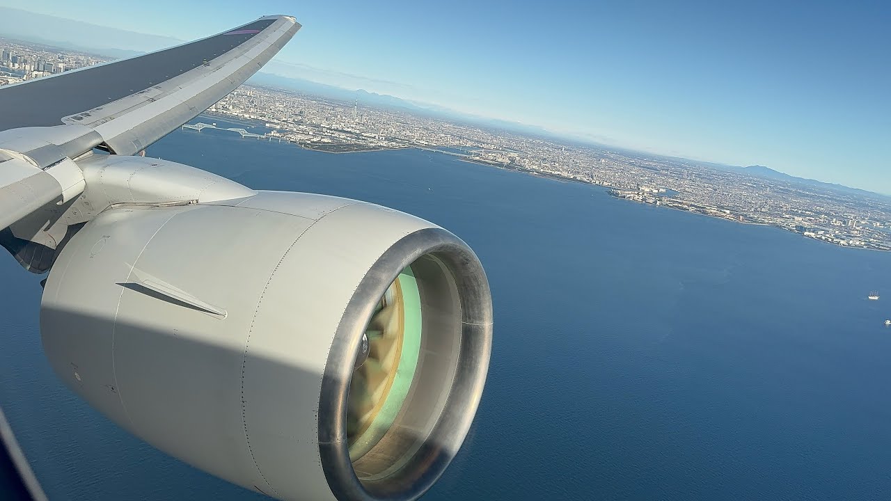ANA Boeing777-300 羽田空港出発&那覇空港到着