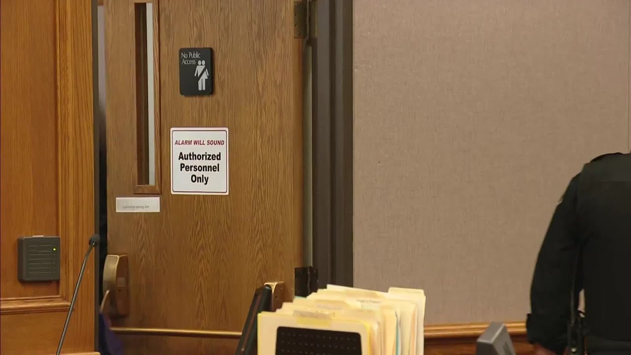 Colorado shooting suspect makes 1st court appearance - YouTube
