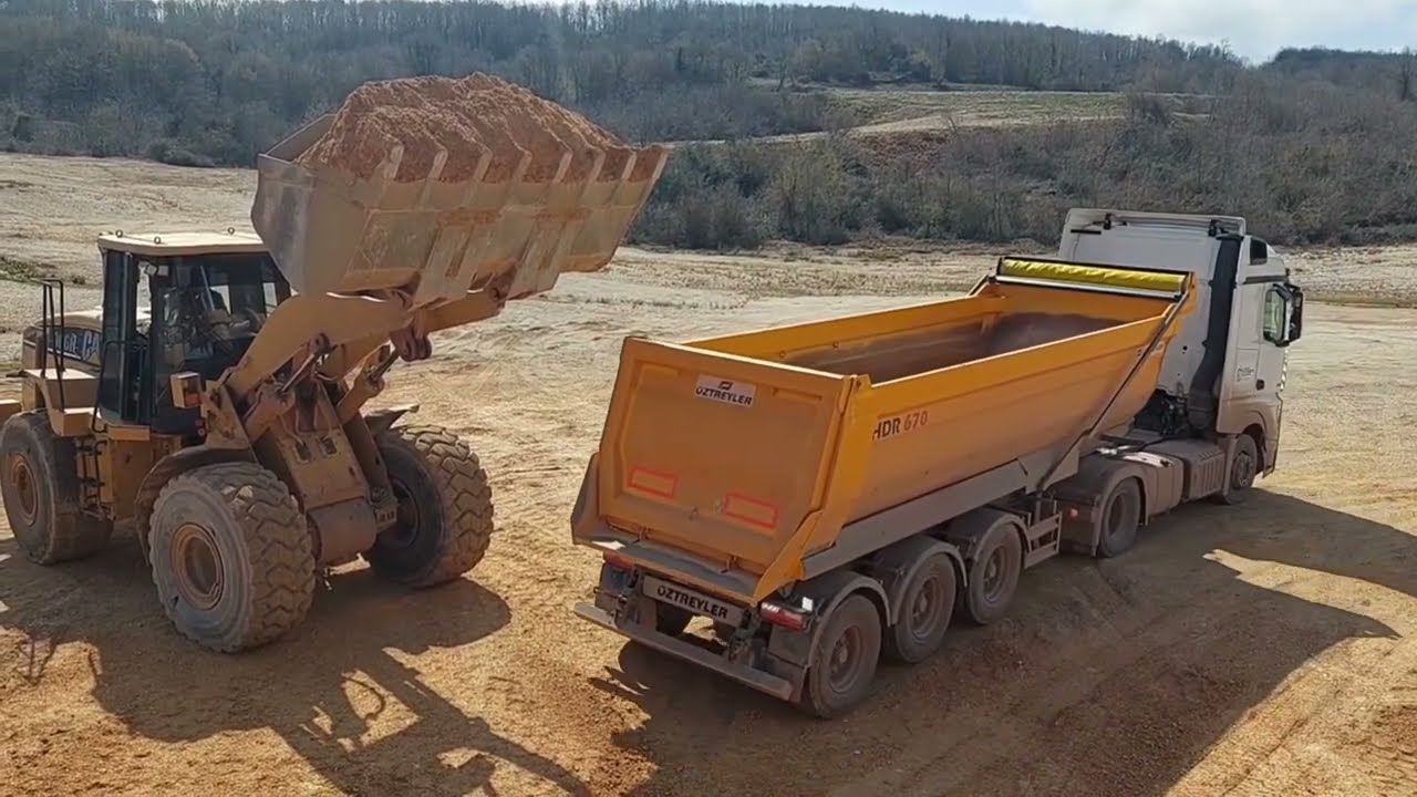 CAT 966H LODER Kamyon ve Tırlara Yükleme Yapıyor (1 saat Yükleme Videosu Kolaj)