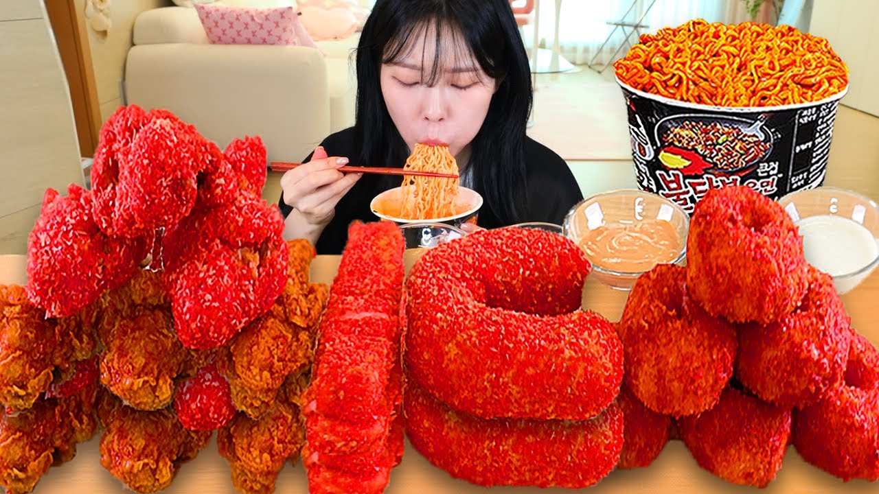 ASMR MUKBANG| 직접 만든 치토스 양념치킨 칠리스 핫도그 불닭볶음면 먹방 & 레시피 CHEETOS CHICKEN AND FIRE NOODLES EATING