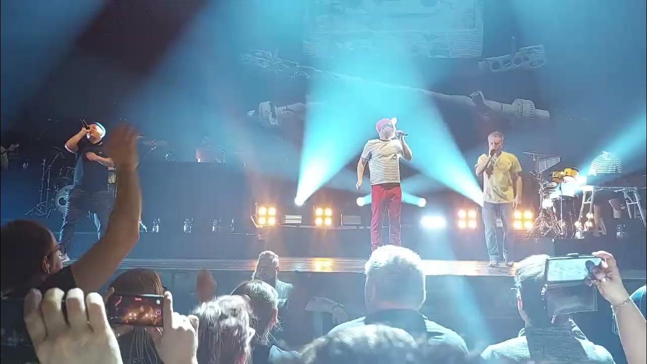 Fettes Brot Bettina Zieh Dir Bitte Etwas An Text Fettes Brot - Bettina, zieh dir bitte etwas an (Live Frankfurt