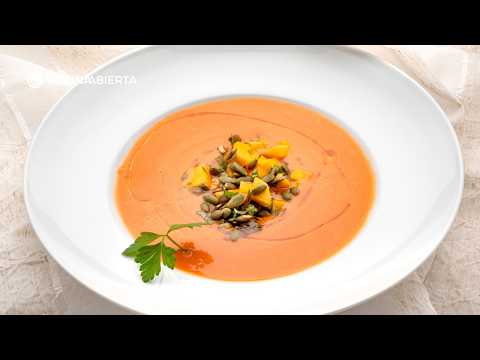 COLD TOMATO SOUP with PEACH and SEEDS 🍑 | Joseba Arguiñano's REFRESHING recipe