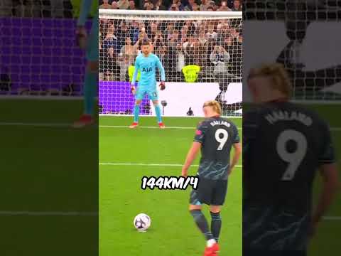 У него Самый Сильный Удар в Футболе ☠️ #хочуврек #футбол #football #shorts