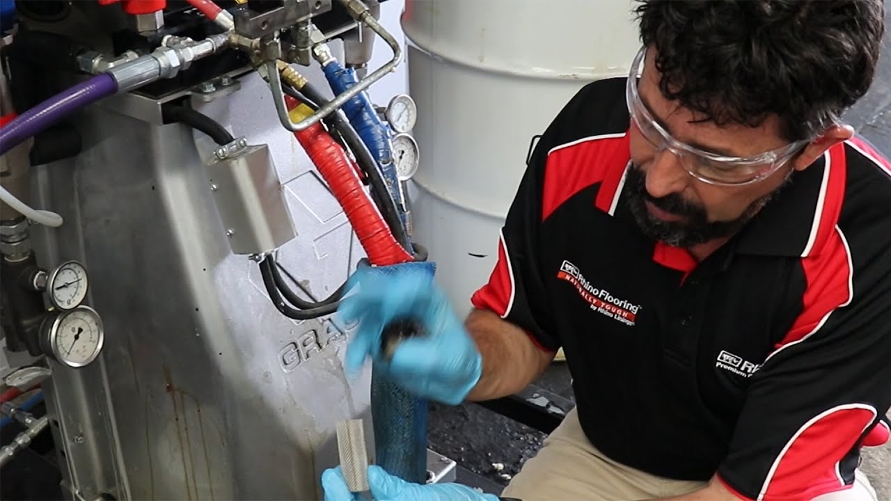 Graco E-XP2 Operation and Spray Example by Rhino Linings Australasia