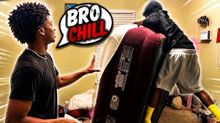 HER ROOM IS COOKED‼️