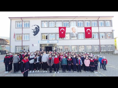 Atatürk Deyince Aklınıza Ne Geliyor? (Röportaj)