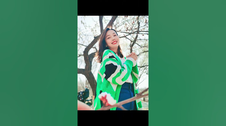 拍照就要动起来，多么灵动 #拍照技巧 #春天当然要拍花啦 #我和春天有个约会 #闺蜜