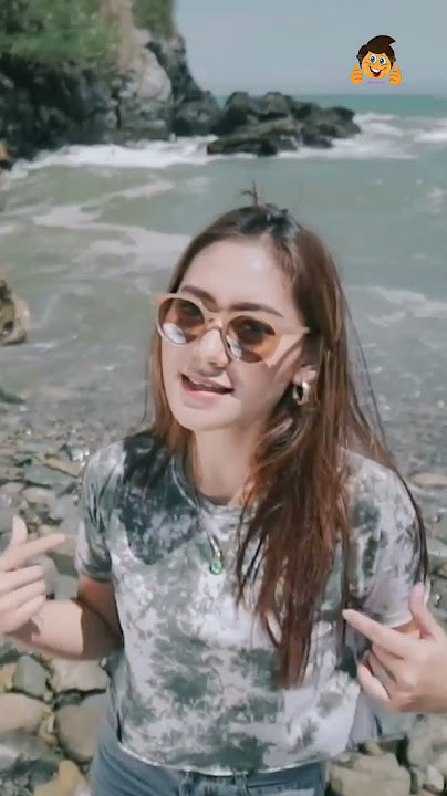 Download lagu Vita Alvia • Katanya Aku Sexy #djremix #djremixdangdut