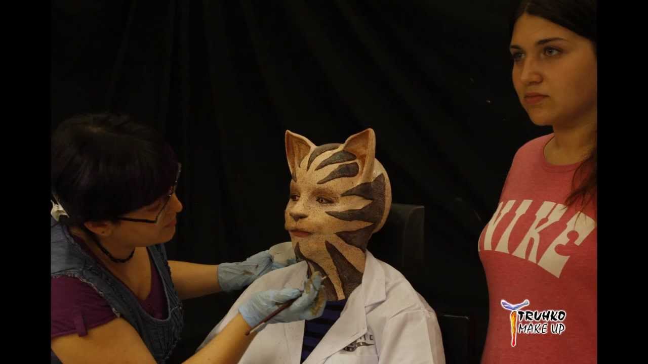 Prosthetic MakeUp Gatita Manga Caracterización con Protesis