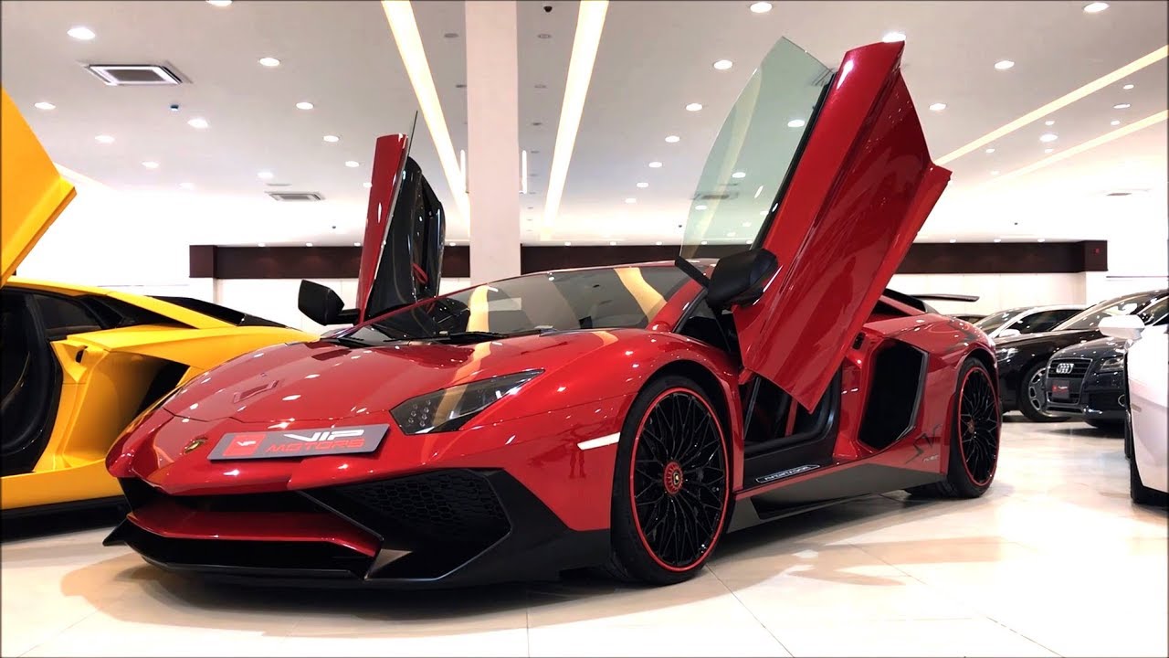 Lamborghini Aventador LP 750-4 SuperVeloce/Roadster 2018 | Real-life review  - YouTube