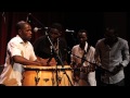 Capture de la vidéo Oliver Mtukudzi "Tozeza"