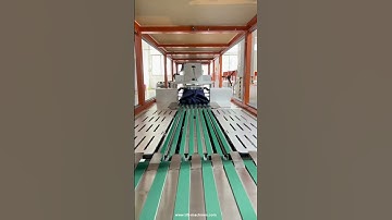 Testing video of automatic clothing folding feeding bag inserting sealing packing machine