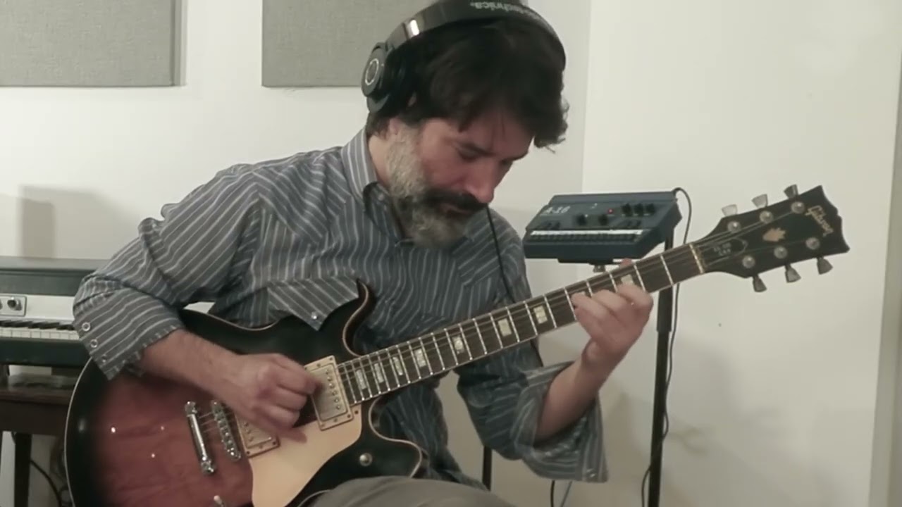 Tom Cohen Brazilian Qt/BATIDA DIFERENTE 011726 3739