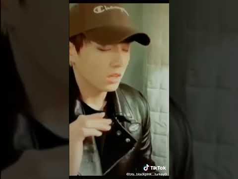 Jimin,Jungkook ve V hapşurma sekilleri(video bana ait değildir)*Rosekook