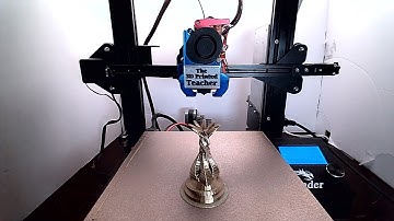 3D Printed Chess Queen From Outer Space! Time Lapse On Ender 3 Pro 3D Printer