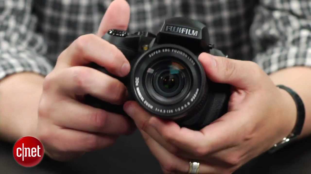 First Look: Fujifilm FinePix HS30EXR hands-on