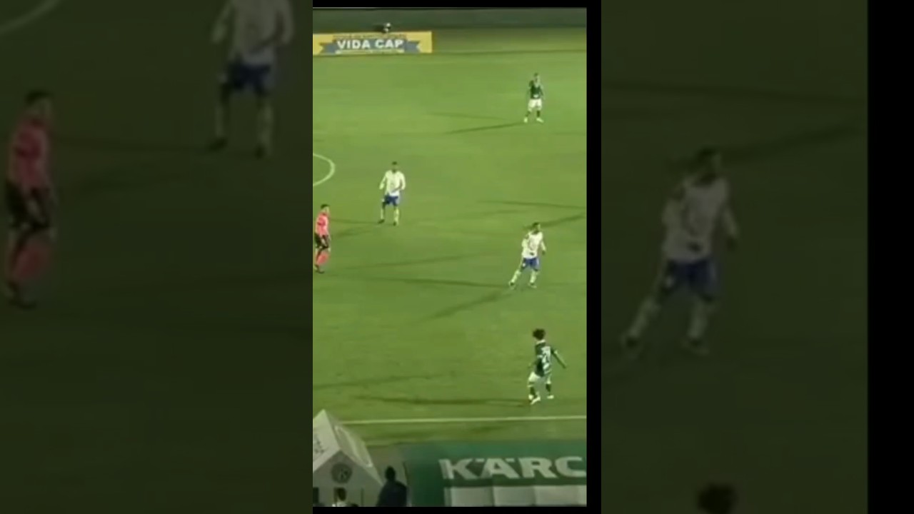 Dribles de Ryuta Takahashi    