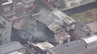 新潟・見附市の老舗割烹から出火…周囲の住宅・店舗など計６棟焼く火事 発生から約10時間も消火活動続く (26/03/31 11:48)