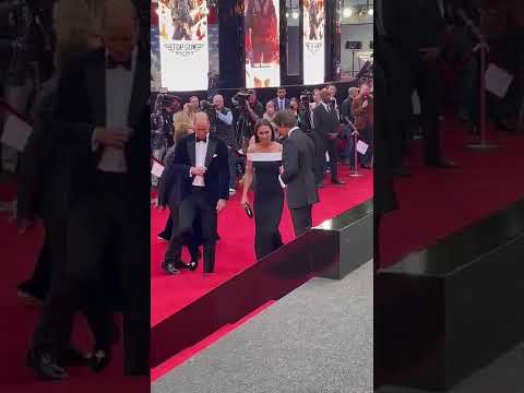 Tom Cruise Helps Kate Middleton During the Top Gun 2 Premiere | HELLO!